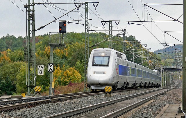 La ministre des Transports a dévoilé le projet de réforme de la SNCF
