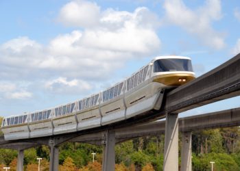 Bangkok : construction des deux premières lignes de monorail de Thaïlande