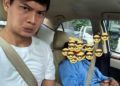 Bangkok : trop fatigué, un chauffeur de taxi demande au passager de conduire