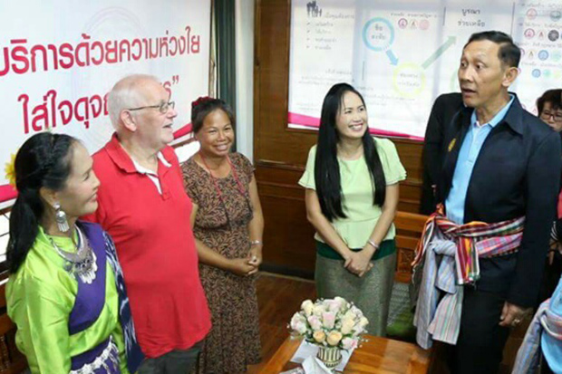 Un "centre de formation" pour les femmes thaïes qui prévoient de se marier avec un homme étranger a ouvert ses portes à Khon Kaen