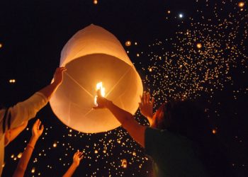 Chiang Mai : annulation de vols pendant le "festival des lanternes"