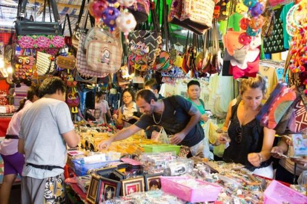 Les touristes étrangers dépensent plus en Thaïlande que dans n'importe quel autre pays asiatique