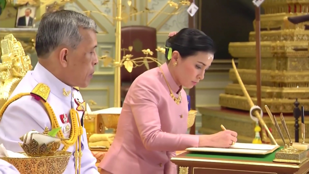 La Thaïlande accueille une nouvelle Reine à quelques jours du couronnement