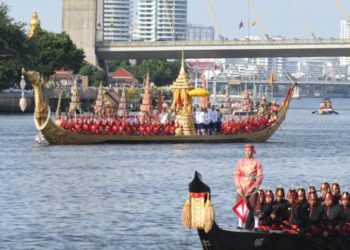 Thaïlande : la procession de barges Royales reportée au 12 décembre