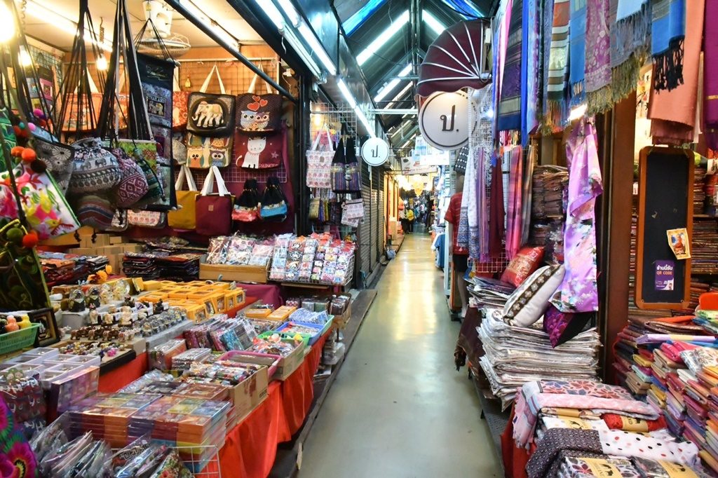Bangkok : réouverture du célèbre marché de Chatuchak ce week-end