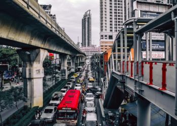 Le PIB de la Thaïlande devrait chuter d’au moins 8,3 % en 2020, selon la Banque mondiale